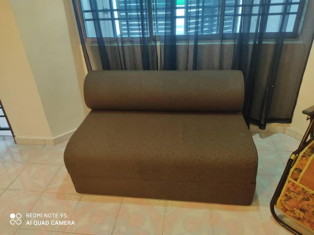 R&R Homestay Simpang Renggam エクステリア 写真